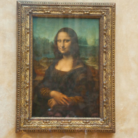 29439113 - paris - august 16  mona lisa by the italian artist leonardo da vinci  at the louvre museum, august 16, 2009 in paris, france